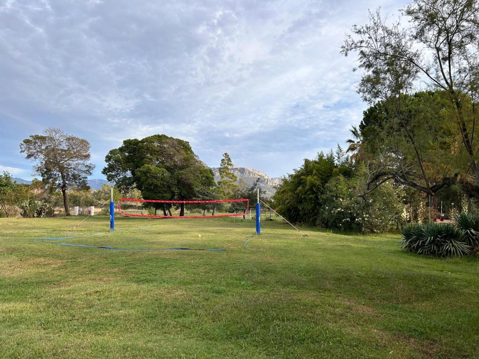 Happy Camp Mobile Homes In Camping Iscrixedda Lotzorai Εξωτερικό φωτογραφία