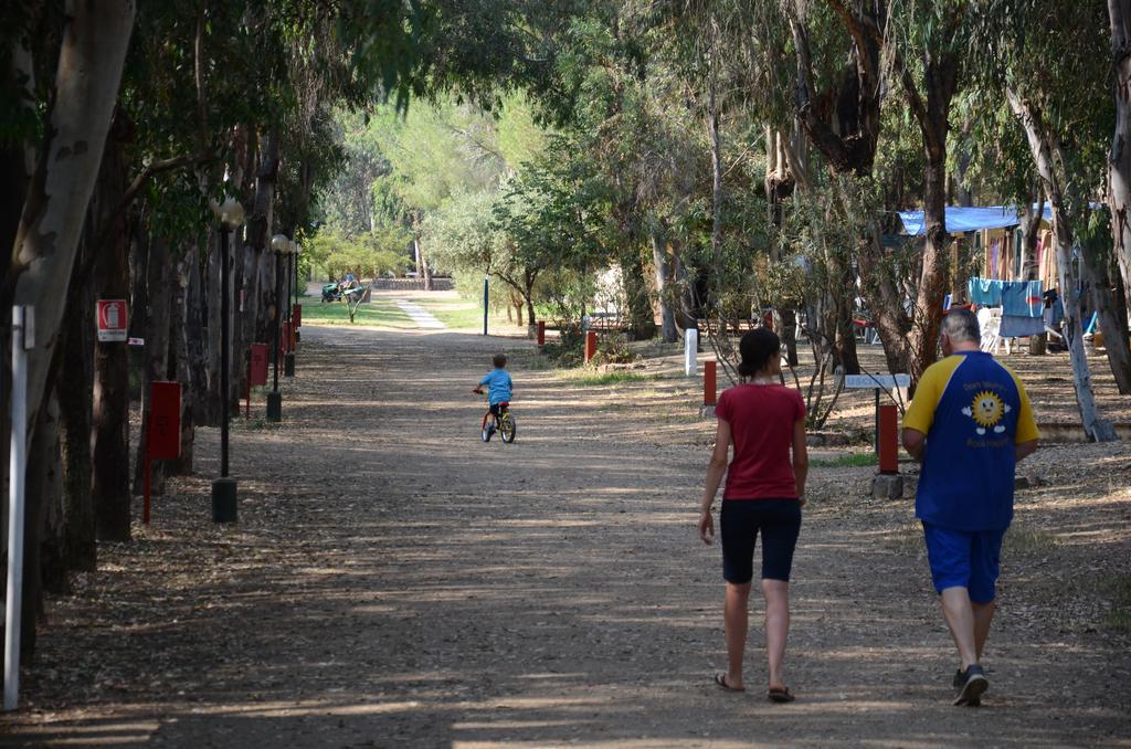Happy Camp Mobile Homes In Camping Iscrixedda Lotzorai Εξωτερικό φωτογραφία